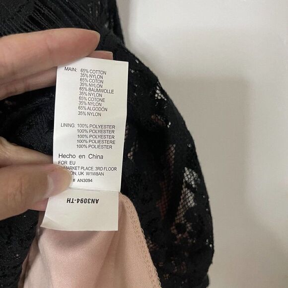 NEW! Urban Outfitters Glamorous Black Lace Flare Halter mini dress Medium $129 - Picture 3 of 6